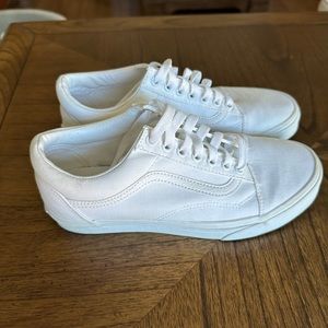 White old school canvas vans sneakers size 7.5 mens or 9.0 womens